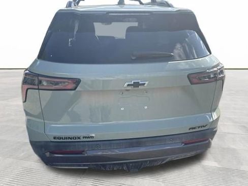 Used 2025 Chevrolet Equinox ACTIV w/ Safety and Technology Package AWD/4WD image 7