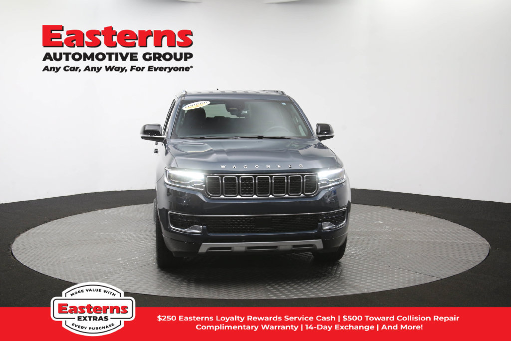 Used 2024 Jeep Wagoneer L Series II w/ Flexible Seating Group RWD image 59