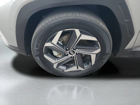 Certified 2024 Hyundai Tucson Limited AWD/4WD image 27