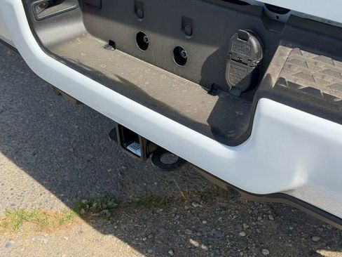 New 2026 RAM 2500 Big Horn AWD/4WD image 10
