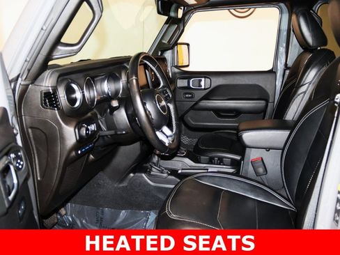 Used 2022 Jeep Wrangler Unlimited Sahara w/ Cold Weather Group image 23