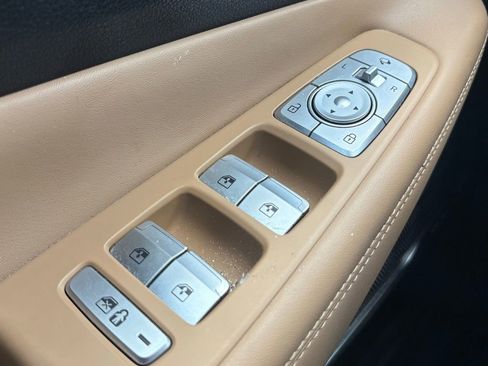 Used 2023 Hyundai Santa Fe Calligraphy FWD image 25