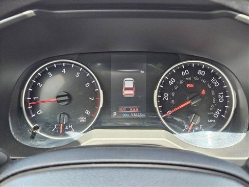 Used 2022 Toyota RAV4 LE FWD image 11