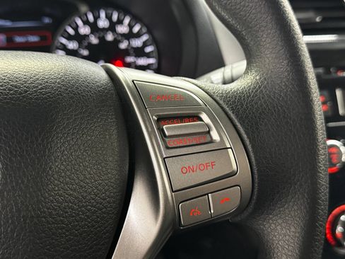 Used 2013 Nissan Altima 2.5 S FWD image 20