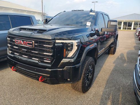 Used 2025 GMC Sierra 2500 AT4X AWD/4WD image 1