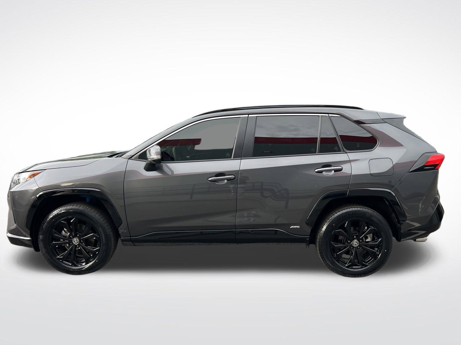 Used 2025 Toyota RAV4 SE AWD/4WD image 4