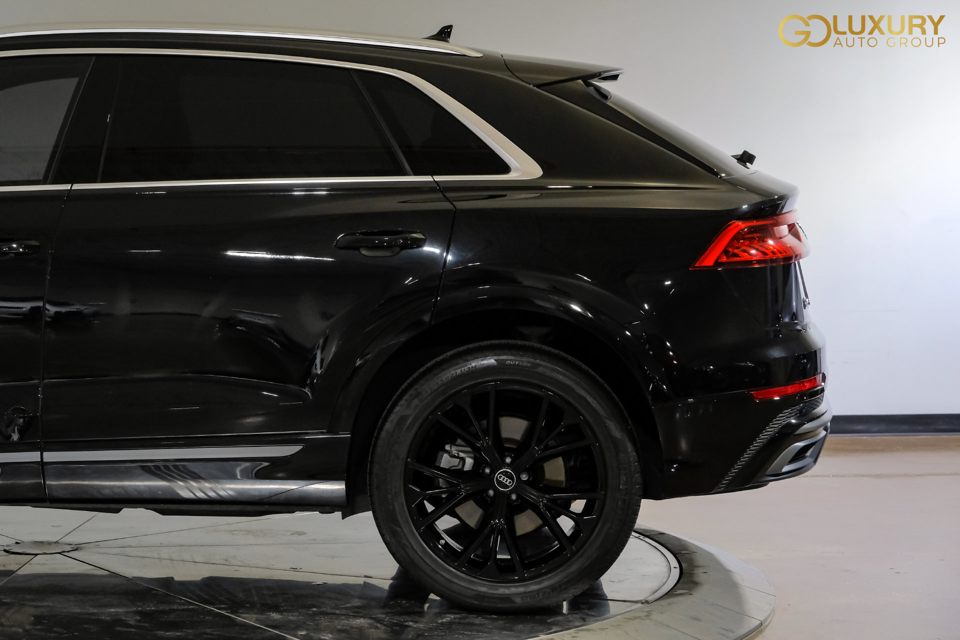 Used 2023 Audi Q8 Premium Plus w/ Premium Plus Package AWD/4WD image 15