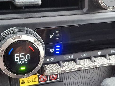 Certified 2026 Toyota 4Runner Platinum AWD/4WD image 21
