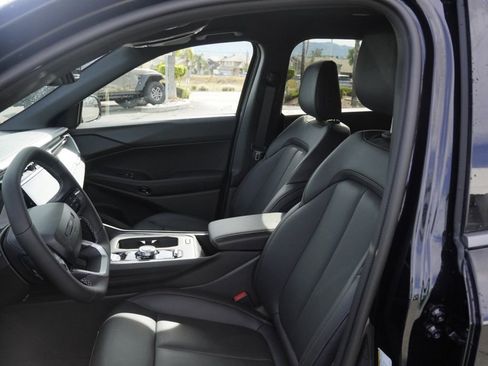 New 2026 Jeep Cherokee Limited AWD/4WD image 17