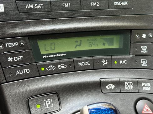 Used 2011 Toyota Prius Four FWD image 22