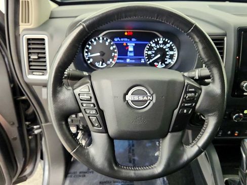 Used 2023 Nissan Frontier SV w/ SV Convenience Package AWD/4WD image 13