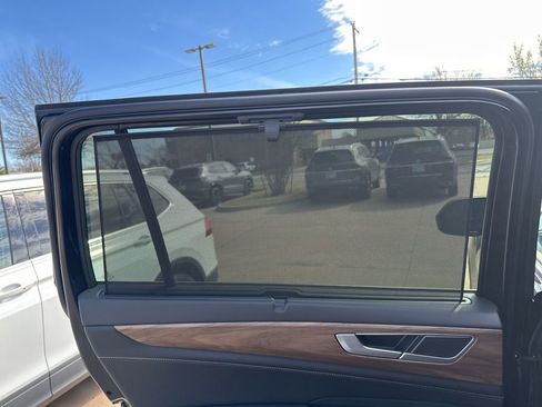 New 2026 Volkswagen Atlas SE image 14