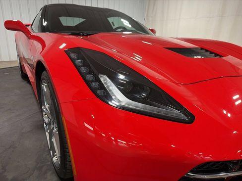 Used 2016 Chevrolet Corvette Stingray Coupe w/ 2LT Preferred Equipment Group image 13