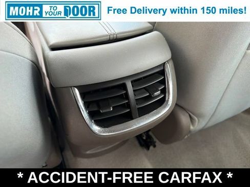 Used 2020 Chevrolet Malibu LT FWD image 38