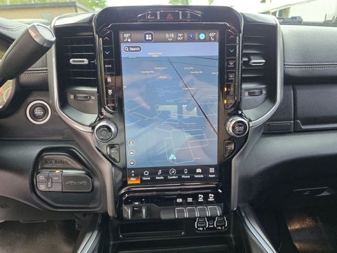 Used 2022 RAM 3500 Laramie image 15