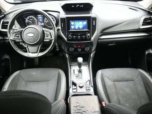 Used 2020 Subaru Forester Premium image 19