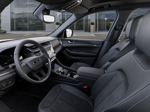 New 2026 Jeep Grand Cherokee L 4WD image 23