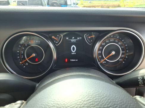 Used 2021 Jeep Wrangler Unlimited Sport w/ Cold Weather Group AWD/4WD image 19