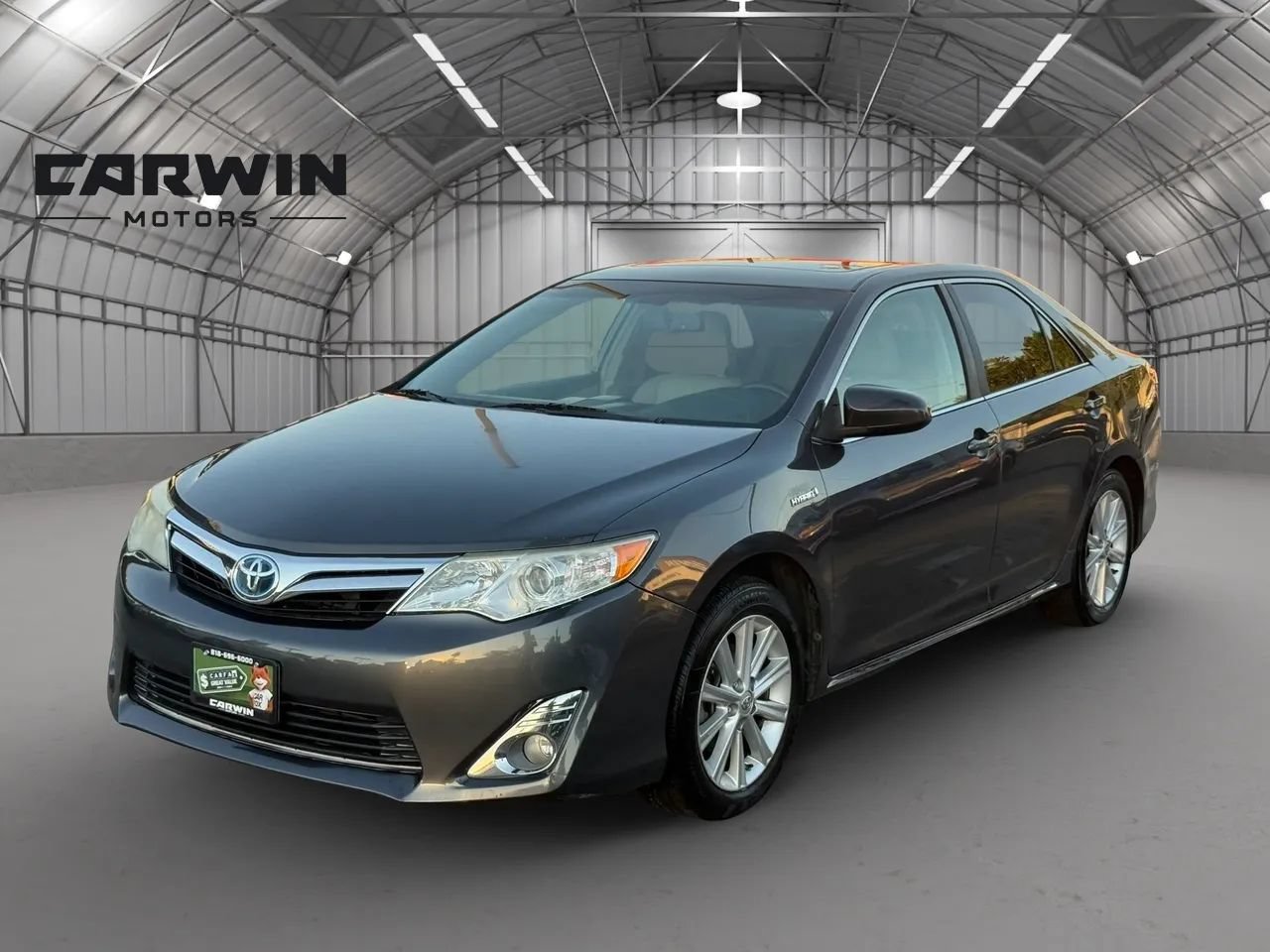 Used 2013 Toyota Camry XLE w/ Leather Pkg FWD image 1