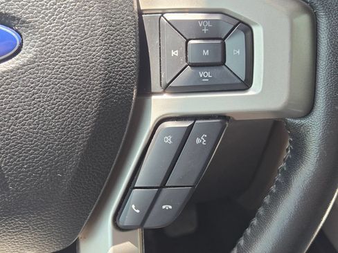 Used 2017 Ford F150 Lariat AWD/4WD image 23