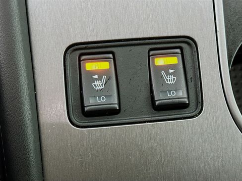 Used 2022 Nissan Murano SV image 25