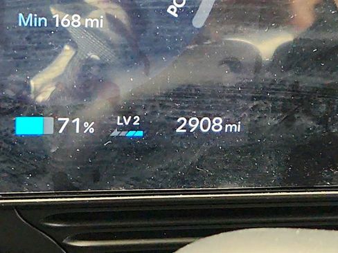 Used 2025 Hyundai Ioniq 5 SEL image 14