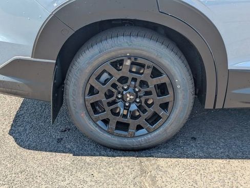 New 2025 Mitsubishi Outlander Trail Edition image 5