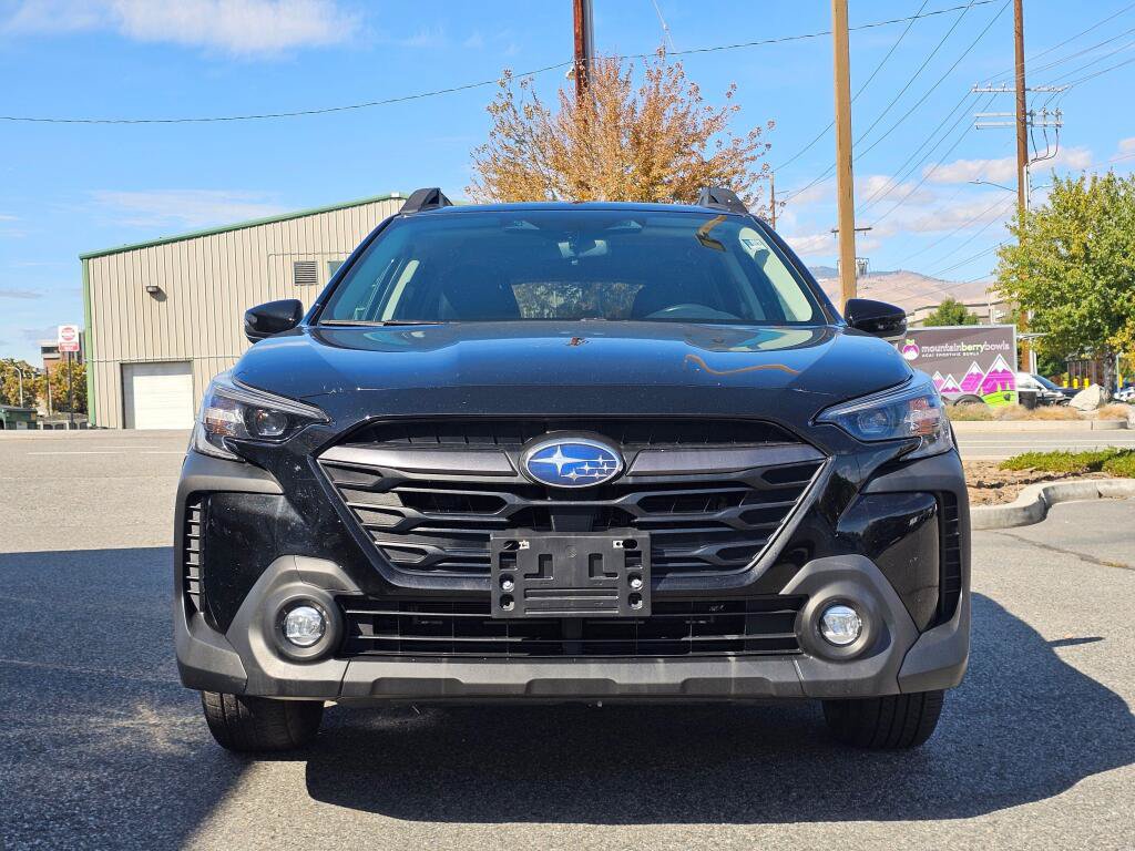 Used 2024 Subaru Outback Premium AWD/4WD image 8
