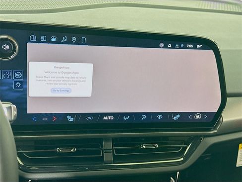 New 2026 Chevrolet Equinox EV RS image 8