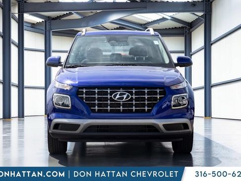 Used 2025 Hyundai Venue SEL FWD image 27