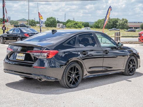 Used 2024 Honda Civic Sport image 5