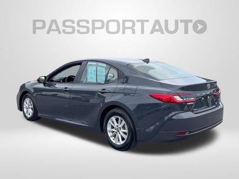 Used 2025 Toyota Camry LE FWD image 3