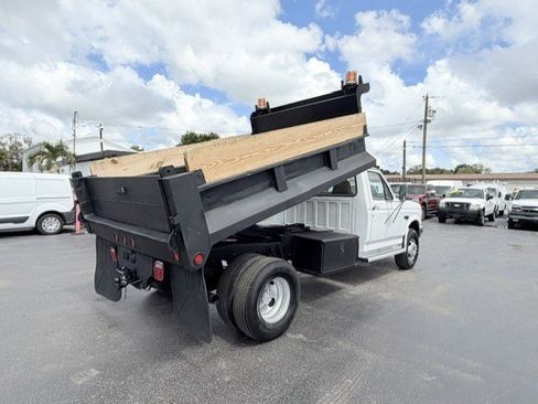 Used 1997 Ford F450 2WD Regular Cab Super Duty image 6