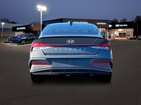 New 2025 Hyundai Elantra Sport image 6