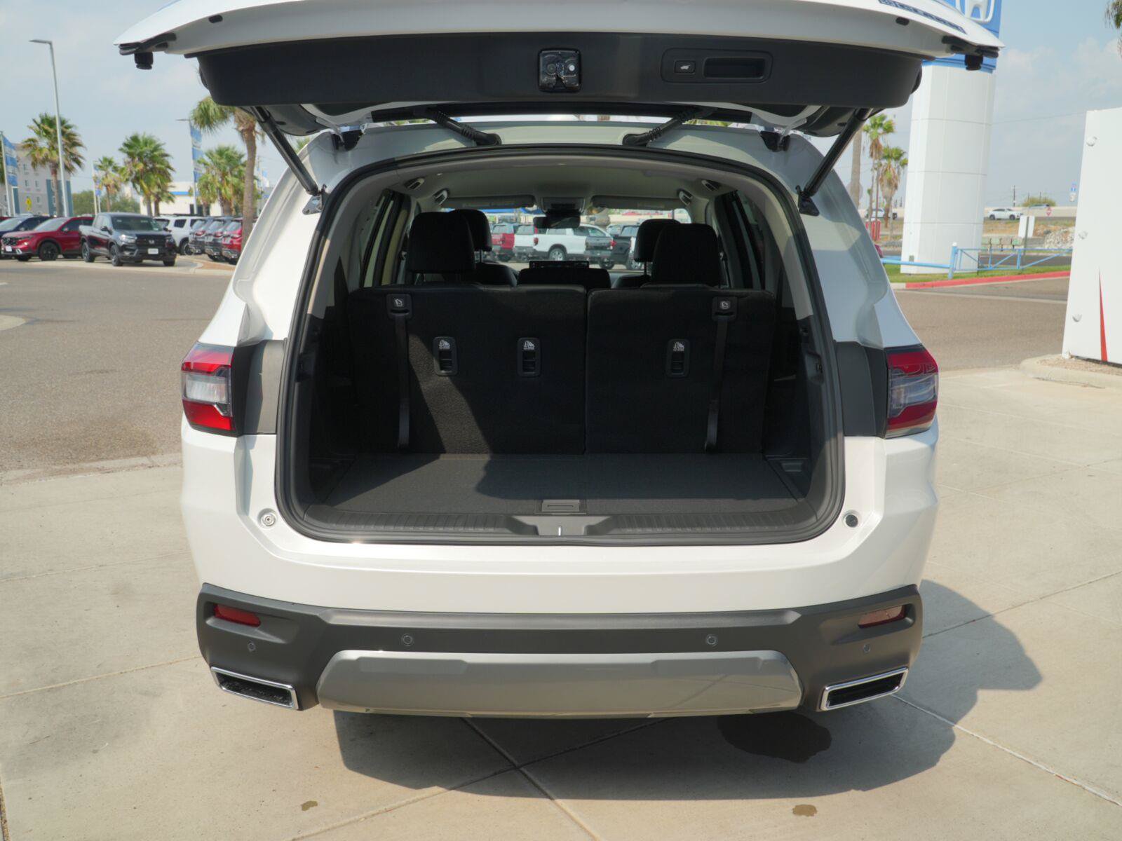 New 2026 Honda Pilot EX-L image 7