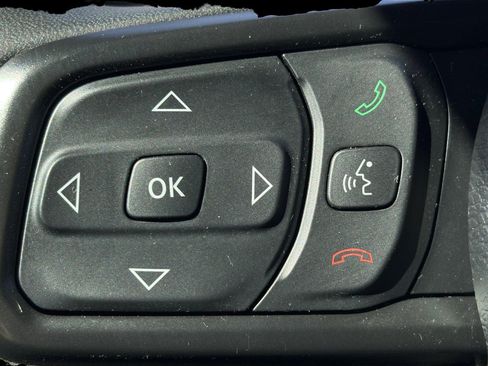 Used 2023 Jeep Wrangler Unlimited w/ Cold Weather Group AWD/4WD image 33