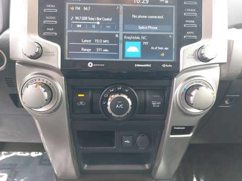 Used 2020 Toyota 4Runner SR5 Premium w/ Moonroof Package image 22