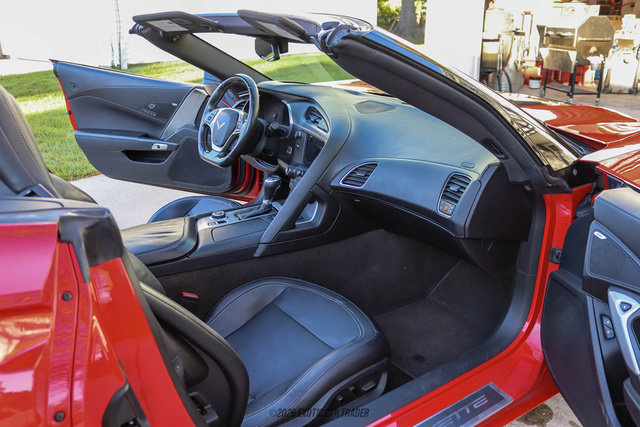 Used 2016 Chevrolet Corvette Stingray Convertible w/ 2LT Preferred Equipment Group RWD image 41