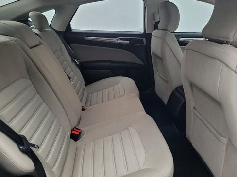 Used 2018 Ford Fusion S image 19