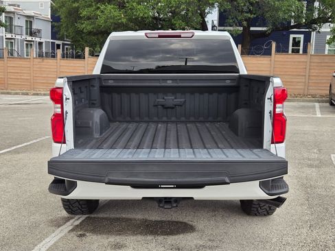 Used 2022 Chevrolet Silverado 1500 Custom w/ Rally Edition RWD image 25
