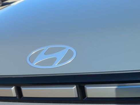 New 2026 Hyundai Santa Fe SE FWD image 12