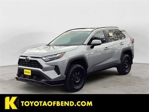 Used 2024 Toyota RAV4 XLE image 1