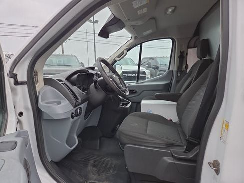 Used 2018 Ford Transit 150 130 Low Roof w/ Exterior Upgrade Package RWD image 9