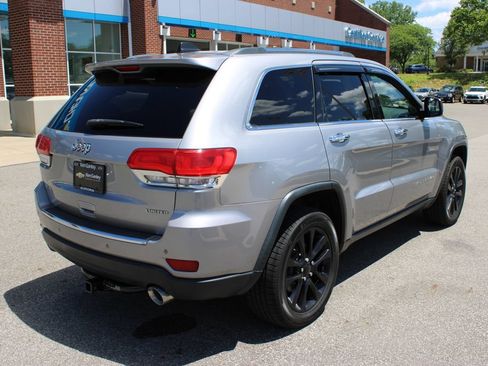 Used 2015 Jeep Grand Cherokee Limited w/ Luxury Group II AWD/4WD image 38