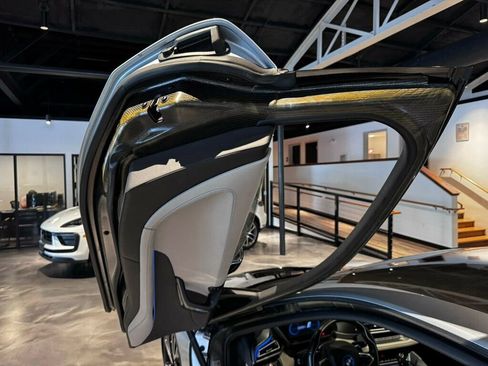 Used 2014 BMW i8 AWD/4WD image 9