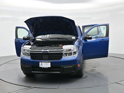 Used 2024 Ford Maverick Lariat image 37
