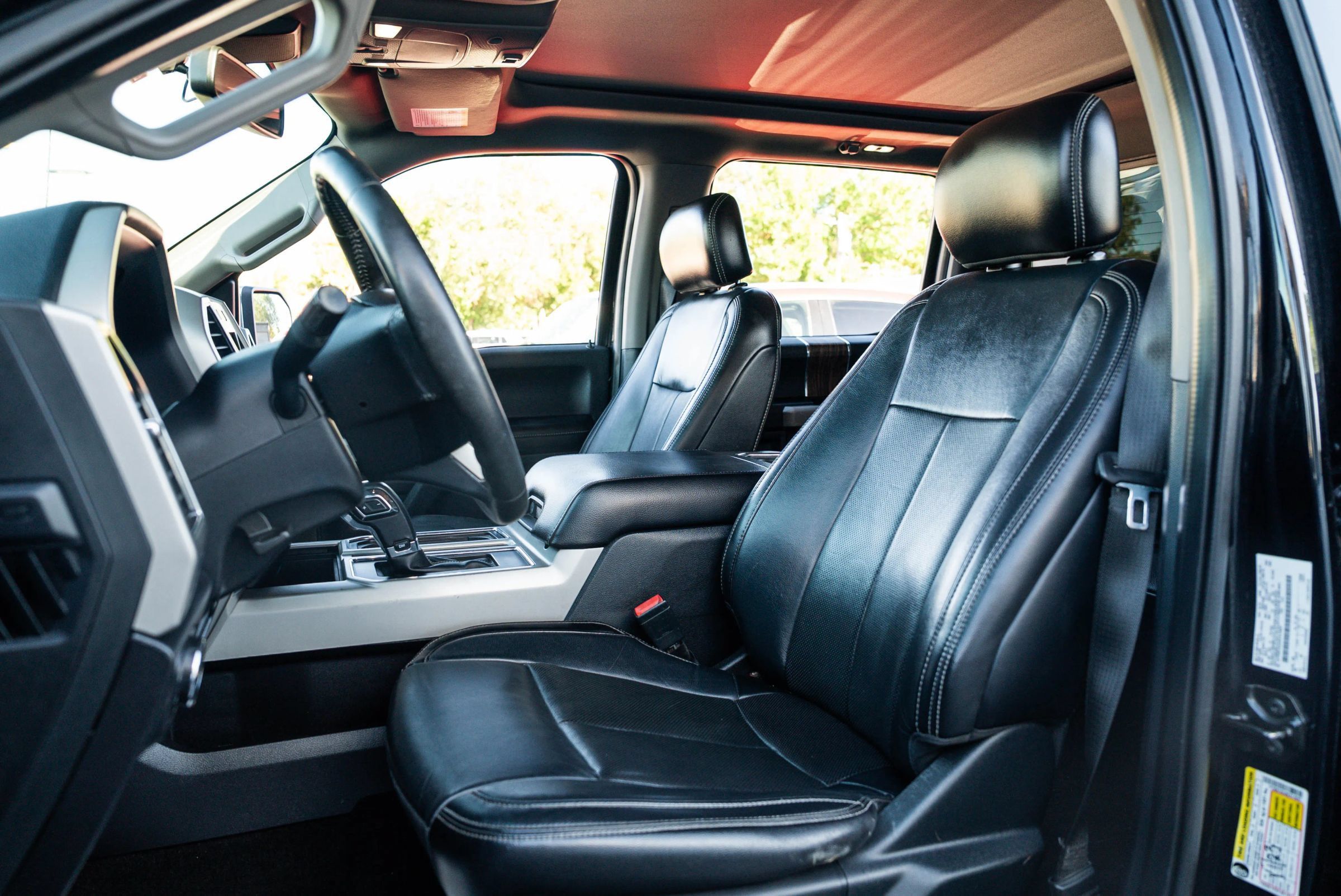 Used 2019 Ford F150 Lariat AWD/4WD image 13