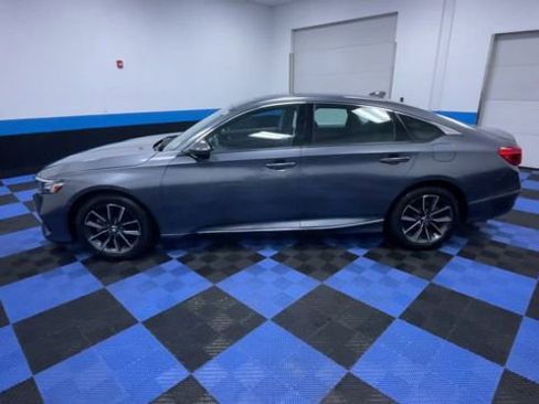 Certified 2021 Honda Accord EX-L image 6