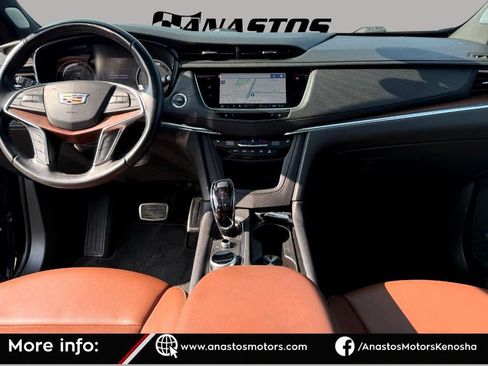 Used 2024 Cadillac XT5 Sportv w/ Technology Package AWD/4WD image 6