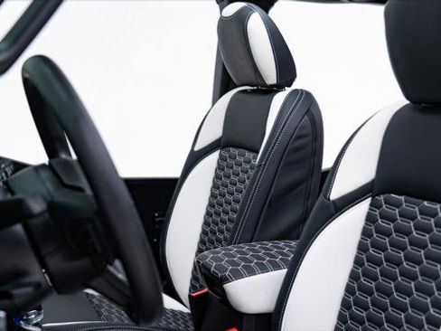 Used 2026 Jeep Wrangler Unlimited Sport image 37